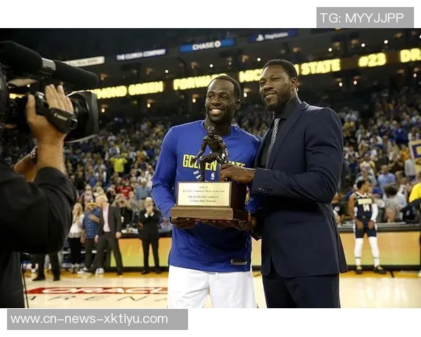 同年获得DPOYMVPFMVP的阿贾中投绝杀助力王牌夺得冠军点